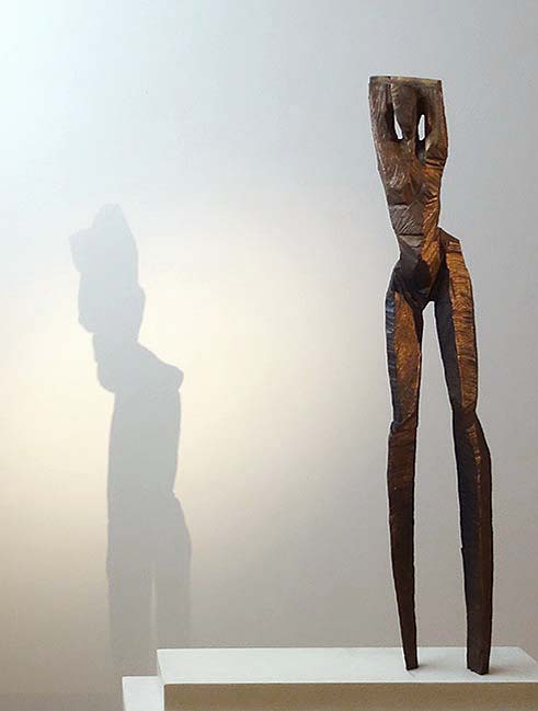 Frau, Bronze, Höhe 68cm